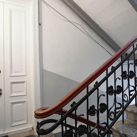 House By The Opera Apartamento Tbilisi Exterior foto